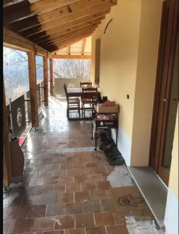 appartamento in vendita a Colzate