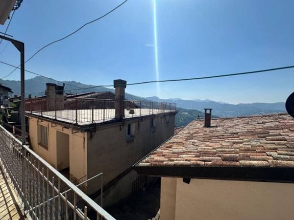 appartamento in vendita a Colzate