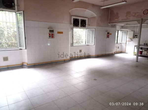 ufficio in vendita a Comun Nuovo