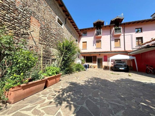appartamento in vendita a Comun Nuovo