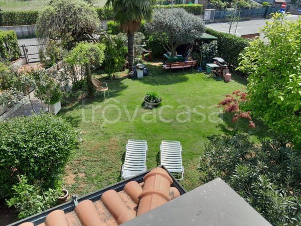 casa indipendente in vendita a Comun Nuovo