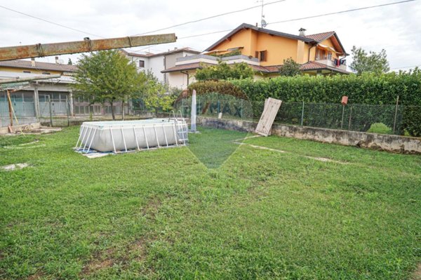 appartamento in vendita a Comun Nuovo