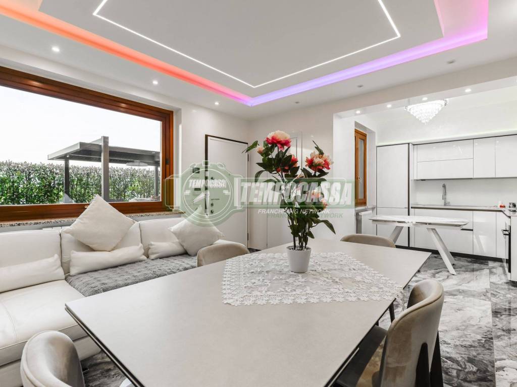 appartamento in vendita a Comun Nuovo