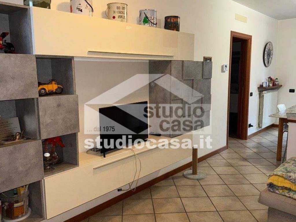 casa indipendente in vendita a Comun Nuovo