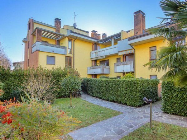 appartamento in vendita a Comun Nuovo