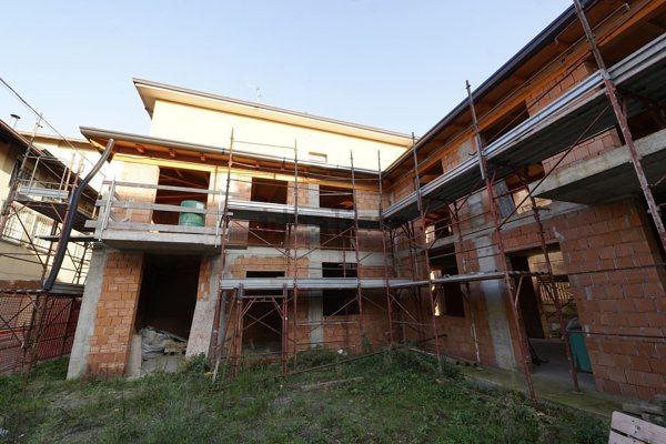 casa indipendente in vendita a Comun Nuovo