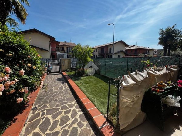 casa indipendente in vendita a Comun Nuovo