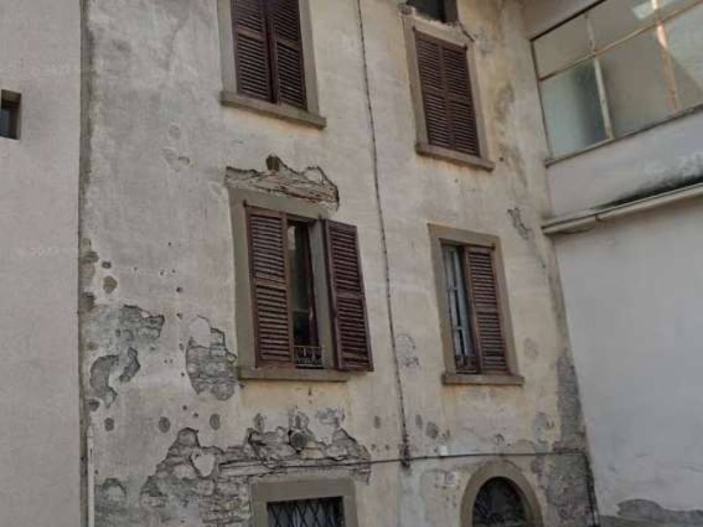casa indipendente in vendita a Corna Imagna