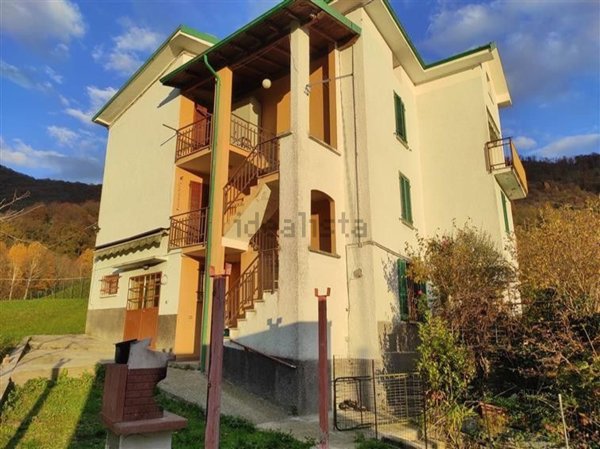 appartamento in vendita a Corna Imagna