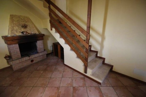 casa indipendente in vendita a Corna Imagna