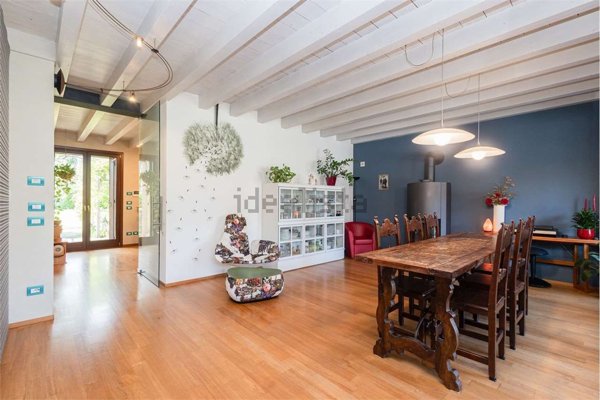 casale in vendita a Cortenuova