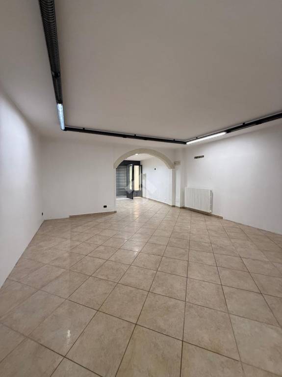 negozio in vendita a Cortenuova