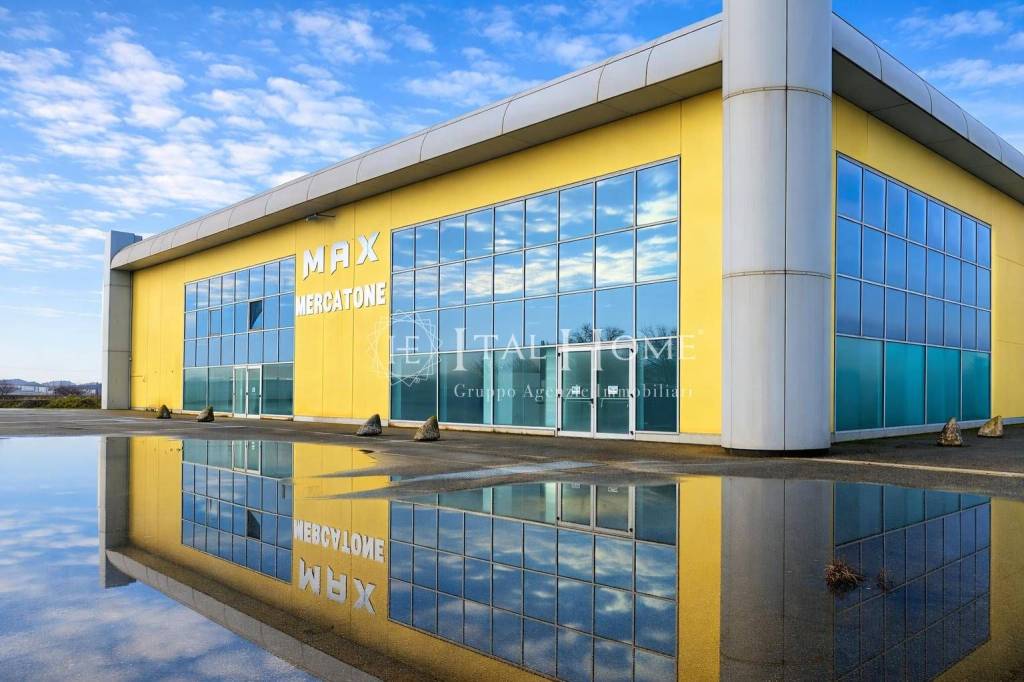 negozio in vendita a Cortenuova