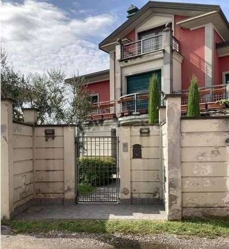 casa indipendente in vendita a Cortenuova