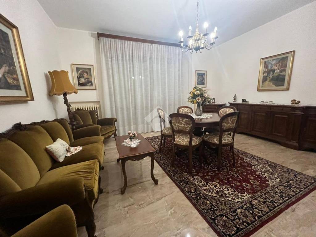 casa indipendente in vendita a Costa di Mezzate