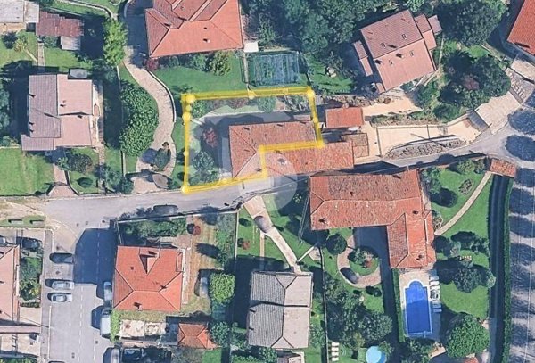 casa indipendente in vendita a Costa di Mezzate