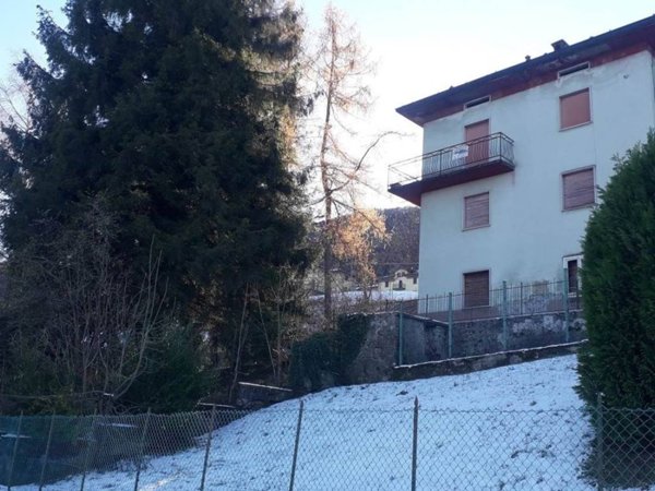 casa indipendente in vendita a Costa Valle Imagna