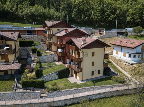 appartamento in vendita a Costa Valle Imagna