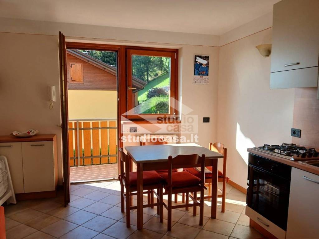 appartamento in vendita a Costa Valle Imagna