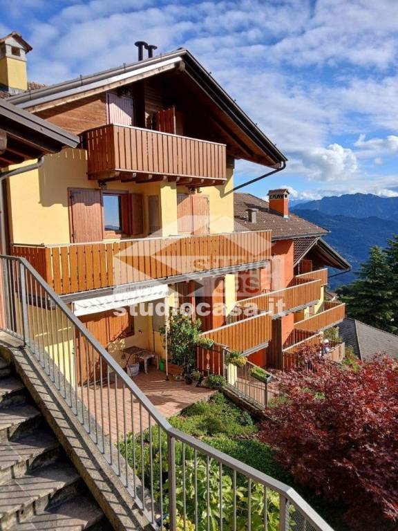 appartamento in vendita a Costa Valle Imagna