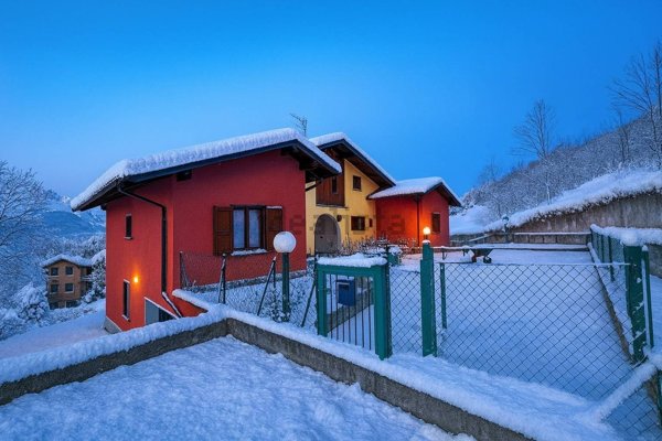 appartamento in vendita a Costa Valle Imagna