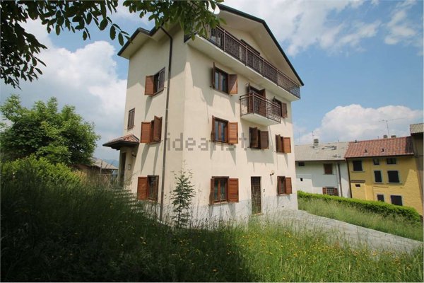 casa indipendente in vendita a Costa Valle Imagna