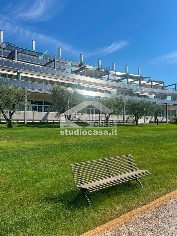 appartamento in vendita a Costa Volpino
