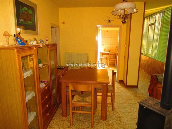 appartamento in vendita a Costa Volpino in zona Flaccanico