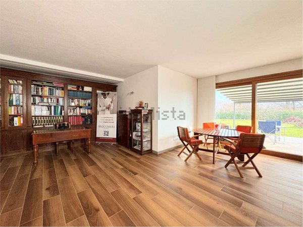 casa indipendente in vendita a Costa Volpino