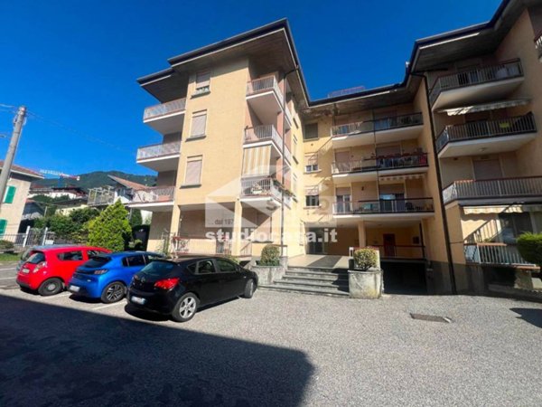appartamento in vendita a Costa Volpino