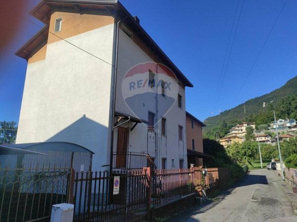 appartamento in vendita a Costa Volpino