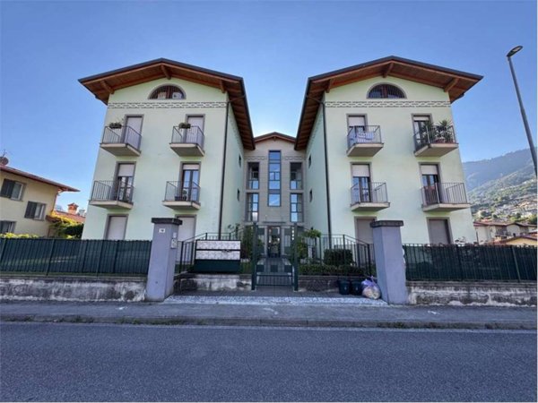 appartamento in vendita a Costa Volpino