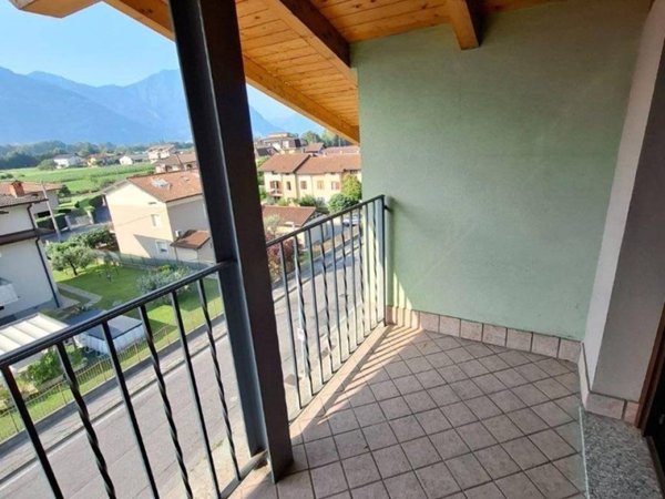 appartamento in vendita a Costa Volpino