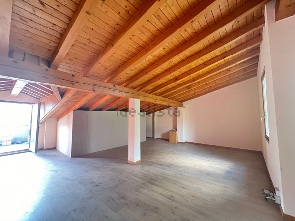 appartamento in vendita a Costa Volpino