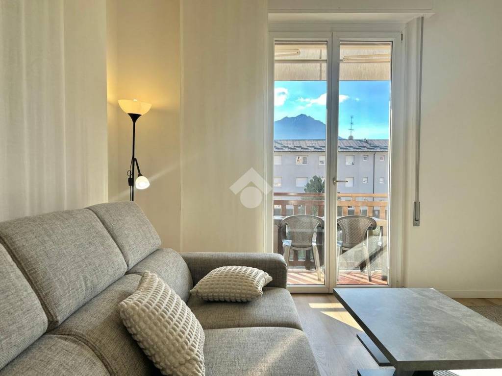 appartamento in vendita a Costa Volpino