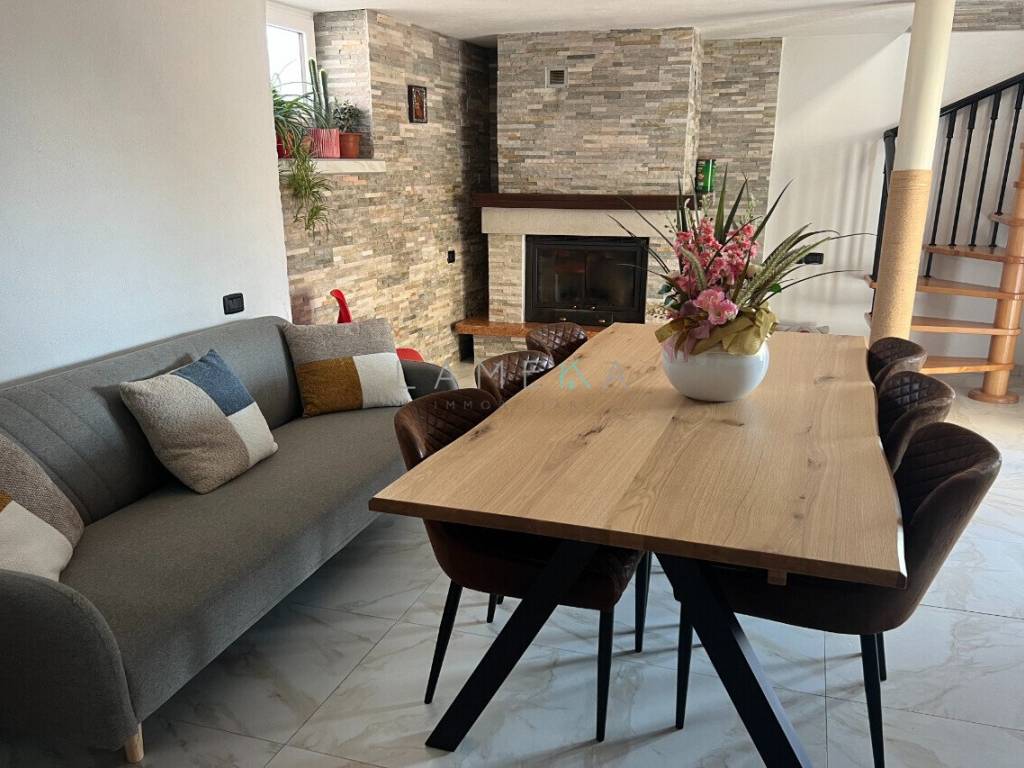 casa indipendente in vendita a Costa Volpino in zona Volpino