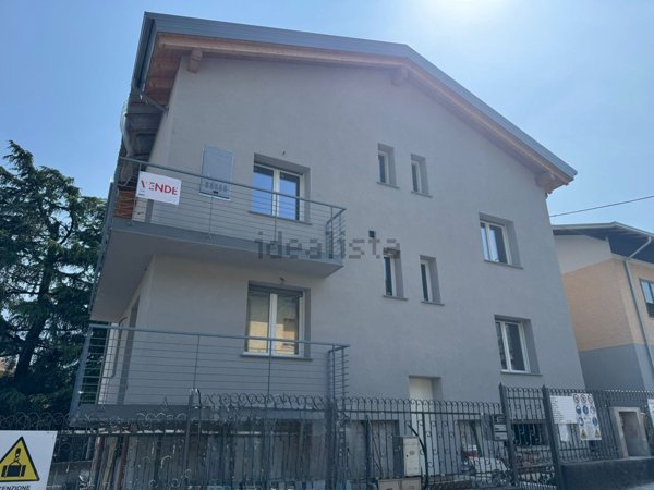 appartamento in vendita a Costa Volpino