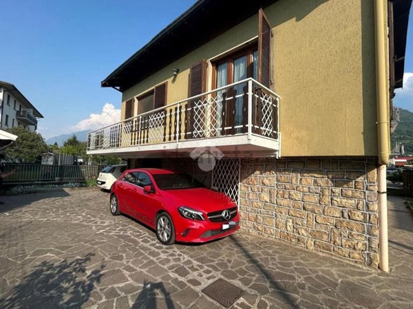 appartamento in vendita a Costa Volpino