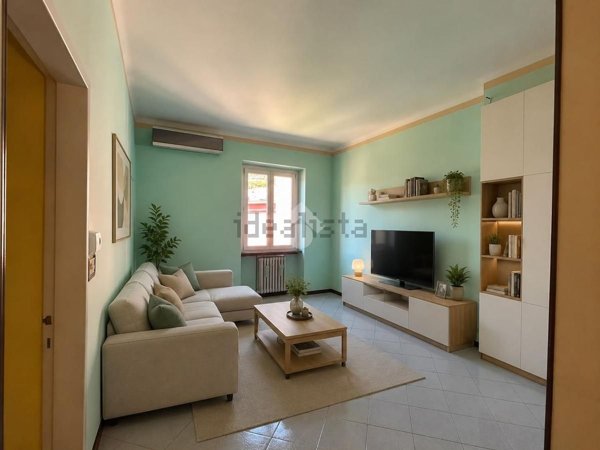 appartamento in vendita a Costa Volpino in zona Volpino