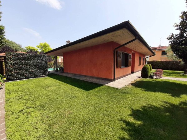 casa indipendente in vendita a Covo