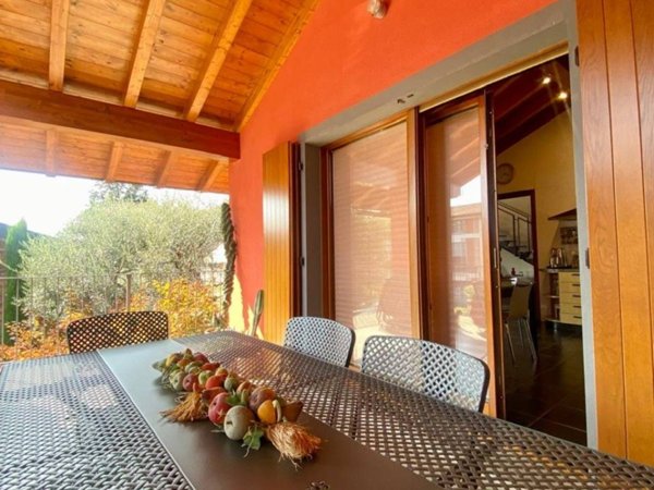 casa indipendente in vendita a Covo
