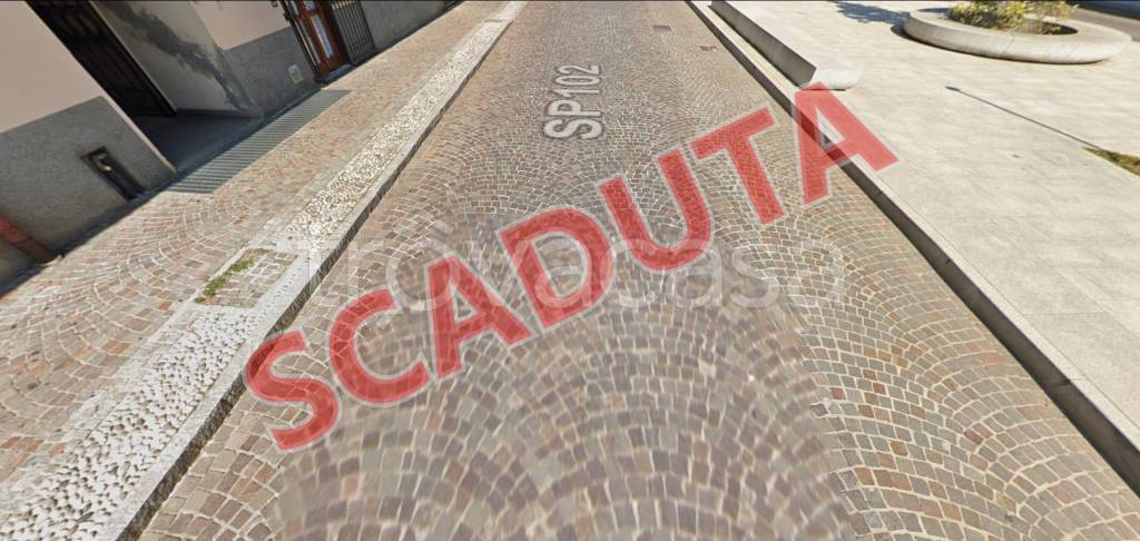 negozio in vendita a Covo