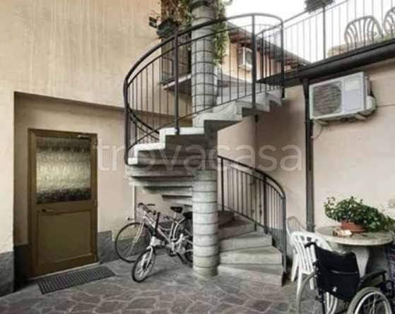 negozio in vendita a Covo