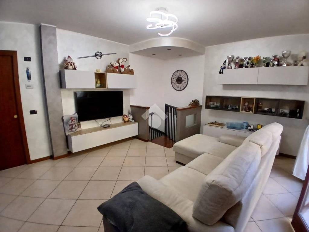 appartamento in vendita a Covo