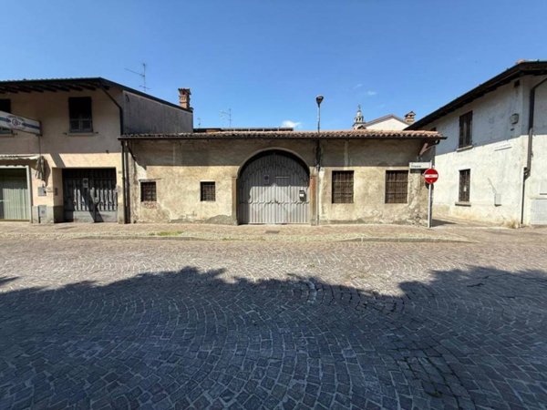 casa indipendente in vendita a Covo