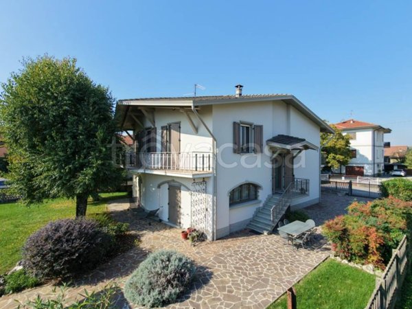 casa indipendente in vendita a Covo