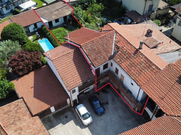 casa indipendente in vendita a Credaro