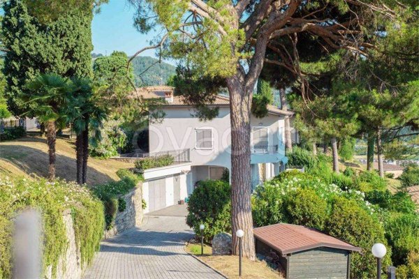casa indipendente in vendita a Credaro