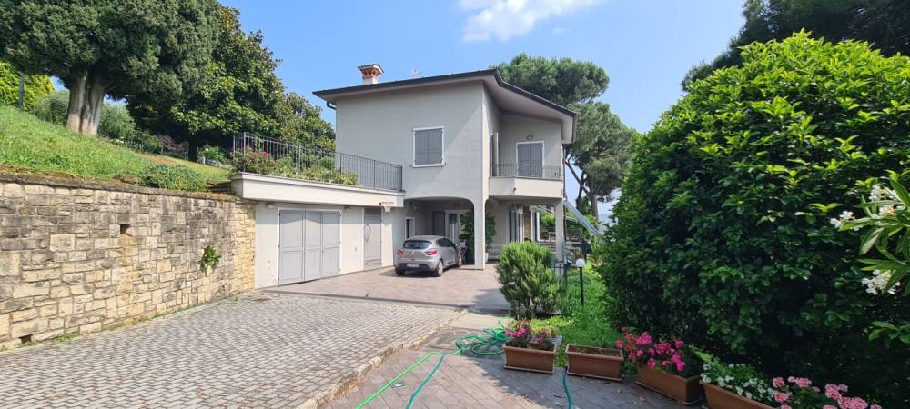 casa indipendente in vendita a Credaro