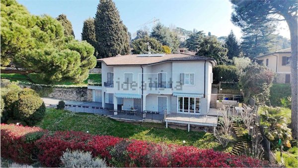 casa indipendente in vendita a Credaro